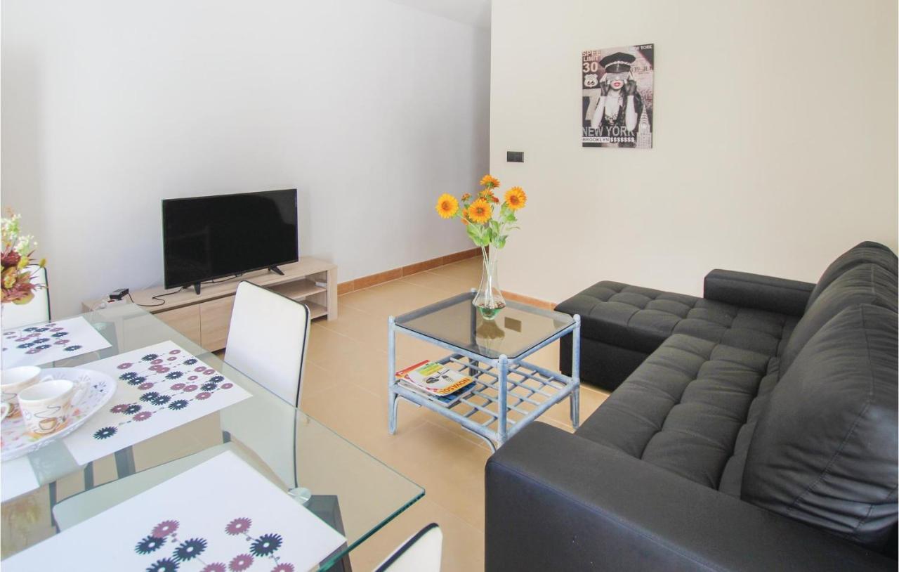 3 Bedroom Gorgeous Apartment In Alicante Buitenkant foto